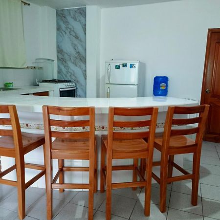 Teresita'S House Suites Con Cocina Privada Puerto Baquerizo Moreno Zewnętrze zdjęcie