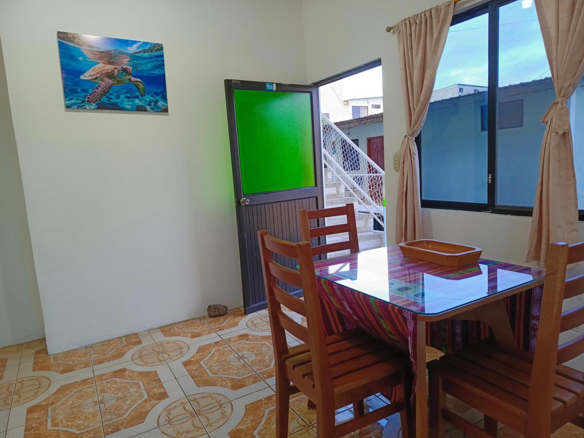 Teresita'S House Suites Con Cocina Privada Puerto Baquerizo Moreno Zewnętrze zdjęcie